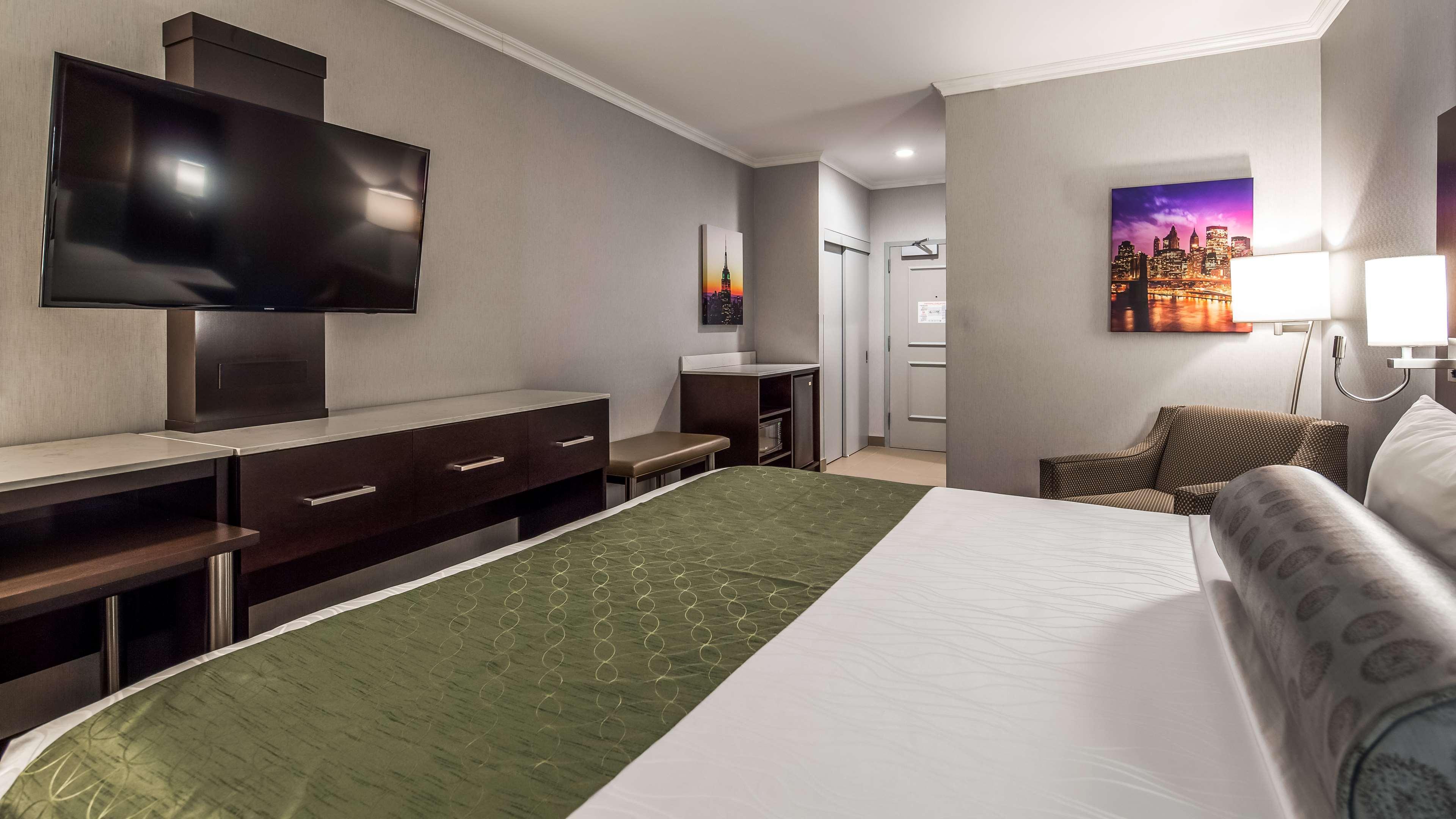 Best Western Premier Nyc Gateway Hotel North Bergen Εξωτερικό φωτογραφία