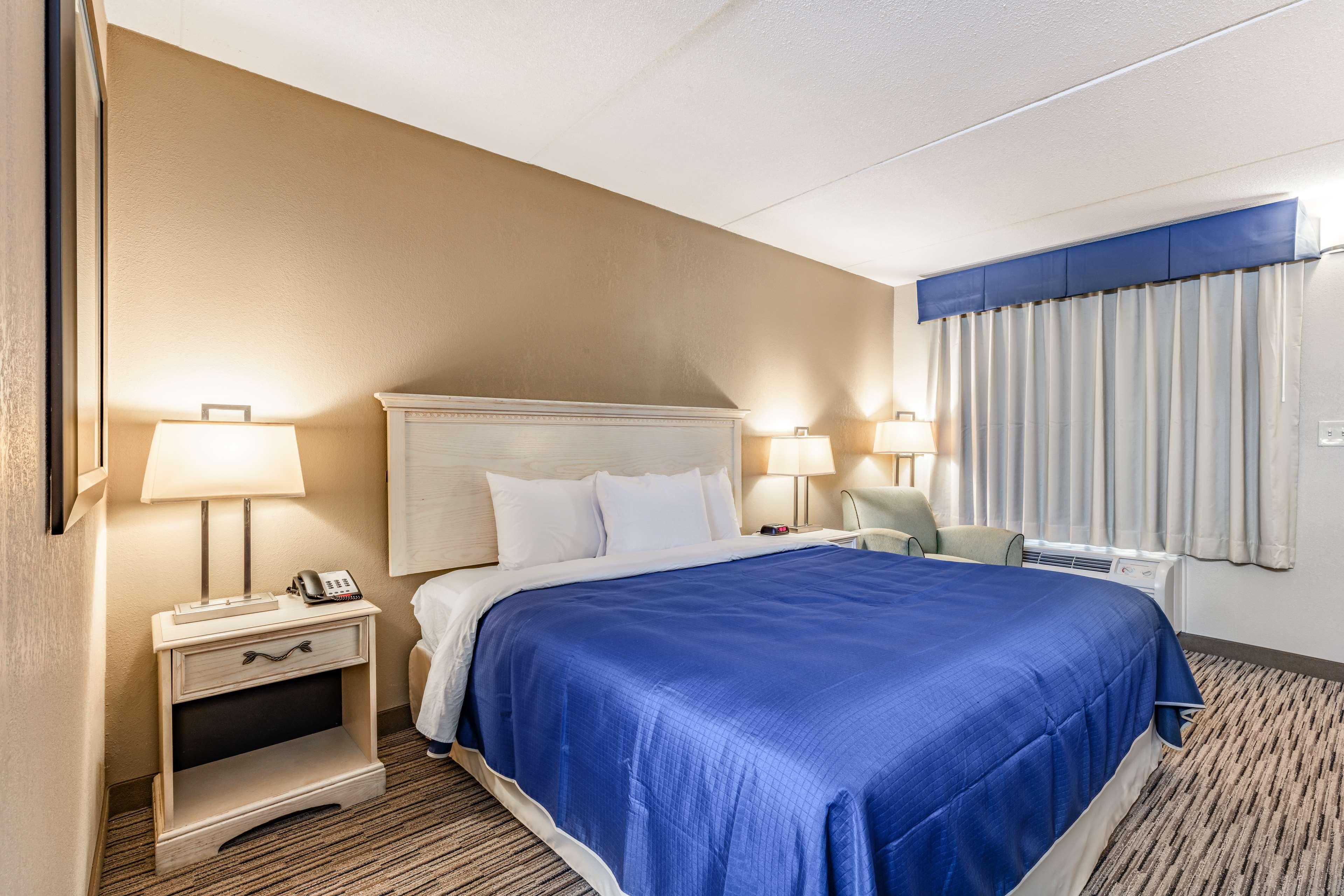 Best Western Premier Nyc Gateway Hotel North Bergen Εξωτερικό φωτογραφία