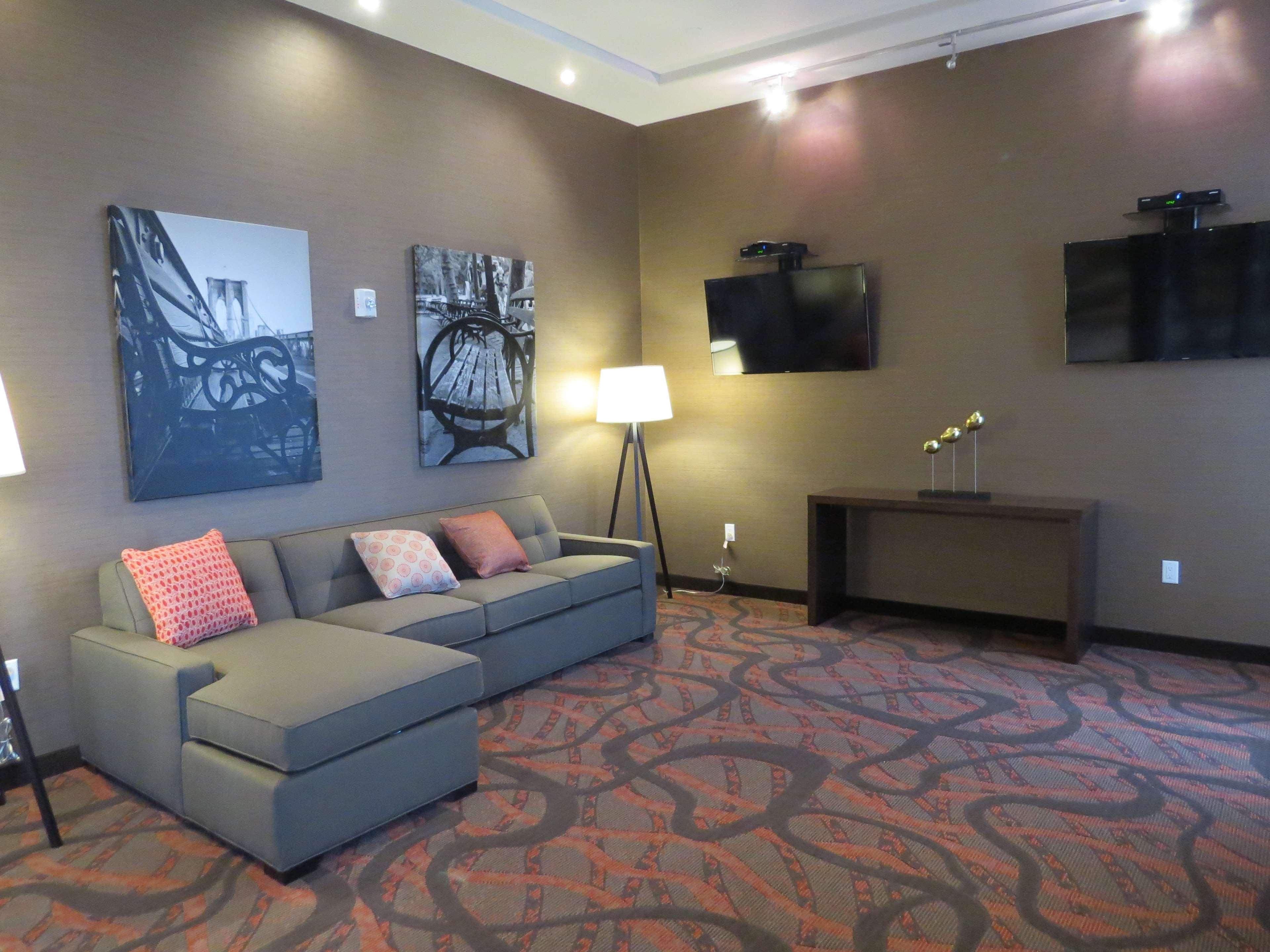 Best Western Premier Nyc Gateway Hotel North Bergen Εξωτερικό φωτογραφία